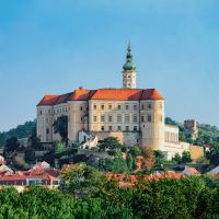 Kalendář poznámkový - Česká republika  2027 - 20 x 20 cm   PGP-36985 (10)